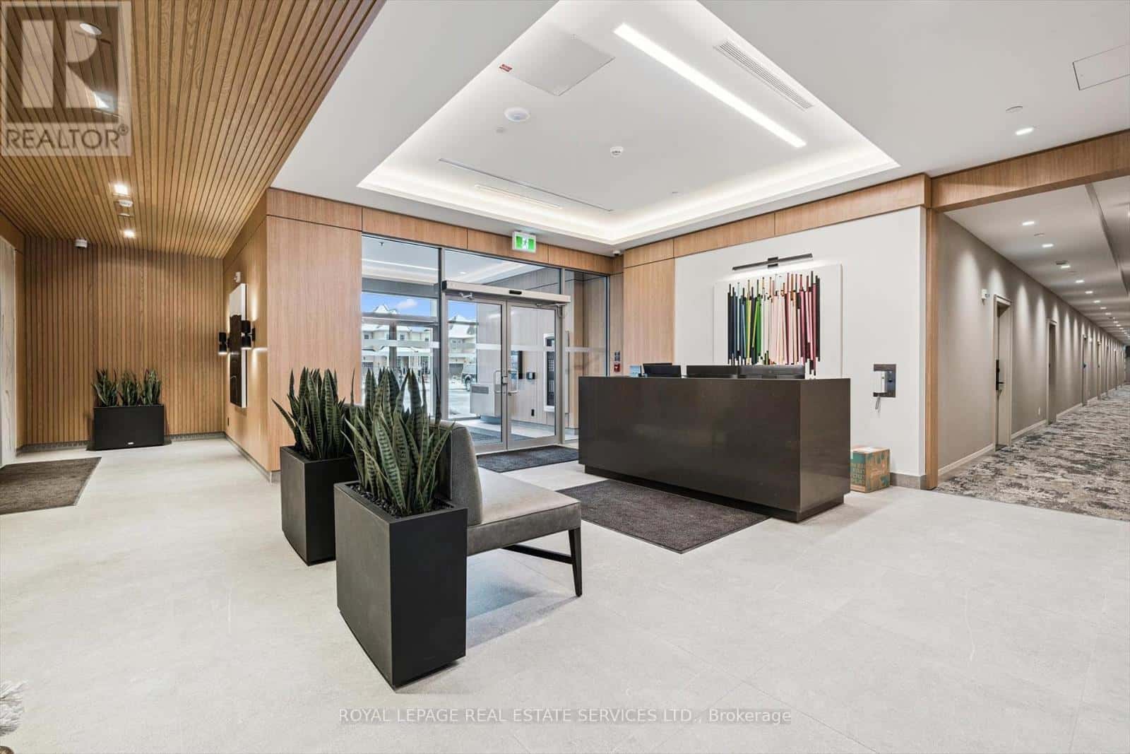 223 - 3250 CARDING MILL TRAIL — Oakville (GO Glenorchy) - Photo 3 of 28