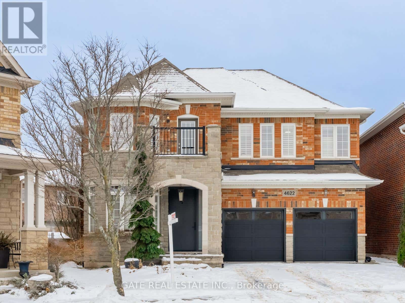 Burlington (Alton) — Burlington (Alton) - Photo 2 of 41