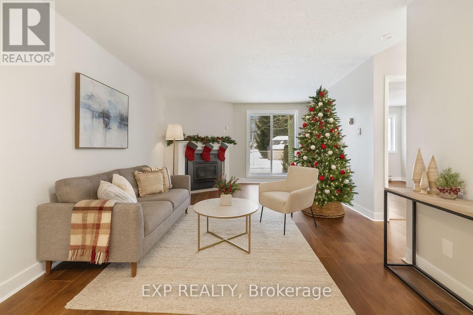 London South (South T) — London South (South T) - Main photo