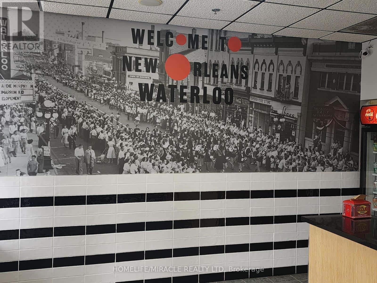 Waterloo — Waterloo - Photo 3 of 6