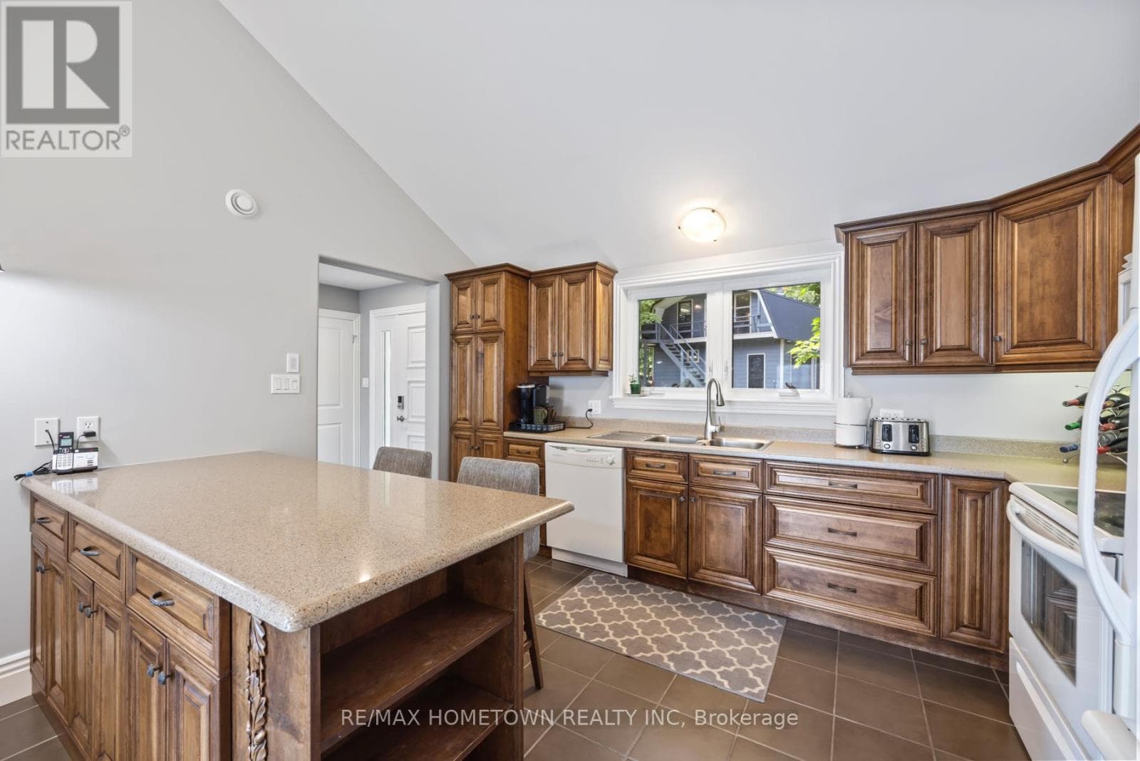 Leeds and the Thousand Islands — Leeds and the Thousand Islands - Main photo