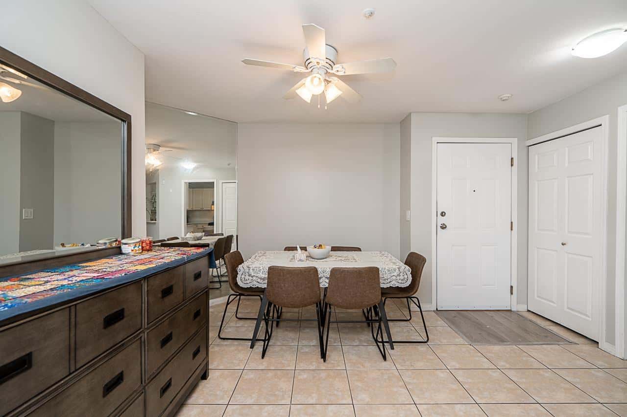 Surrey — Surrey - Photo 4 of 28