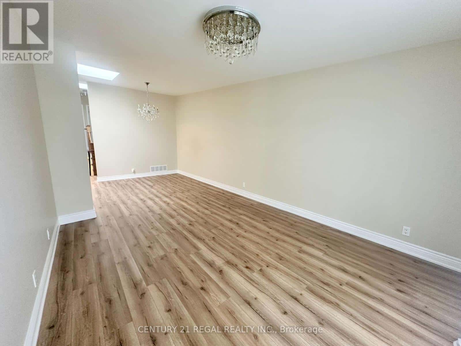 Toronto (Parkwoods-Donalda) — Toronto (Parkwoods-Donalda) - Photo 5 of 27