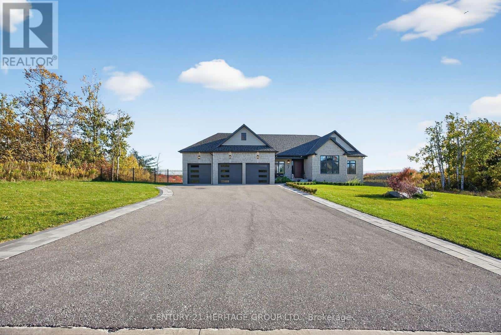 Oro-Medonte — Oro-Medonte - Photo 2 of 47