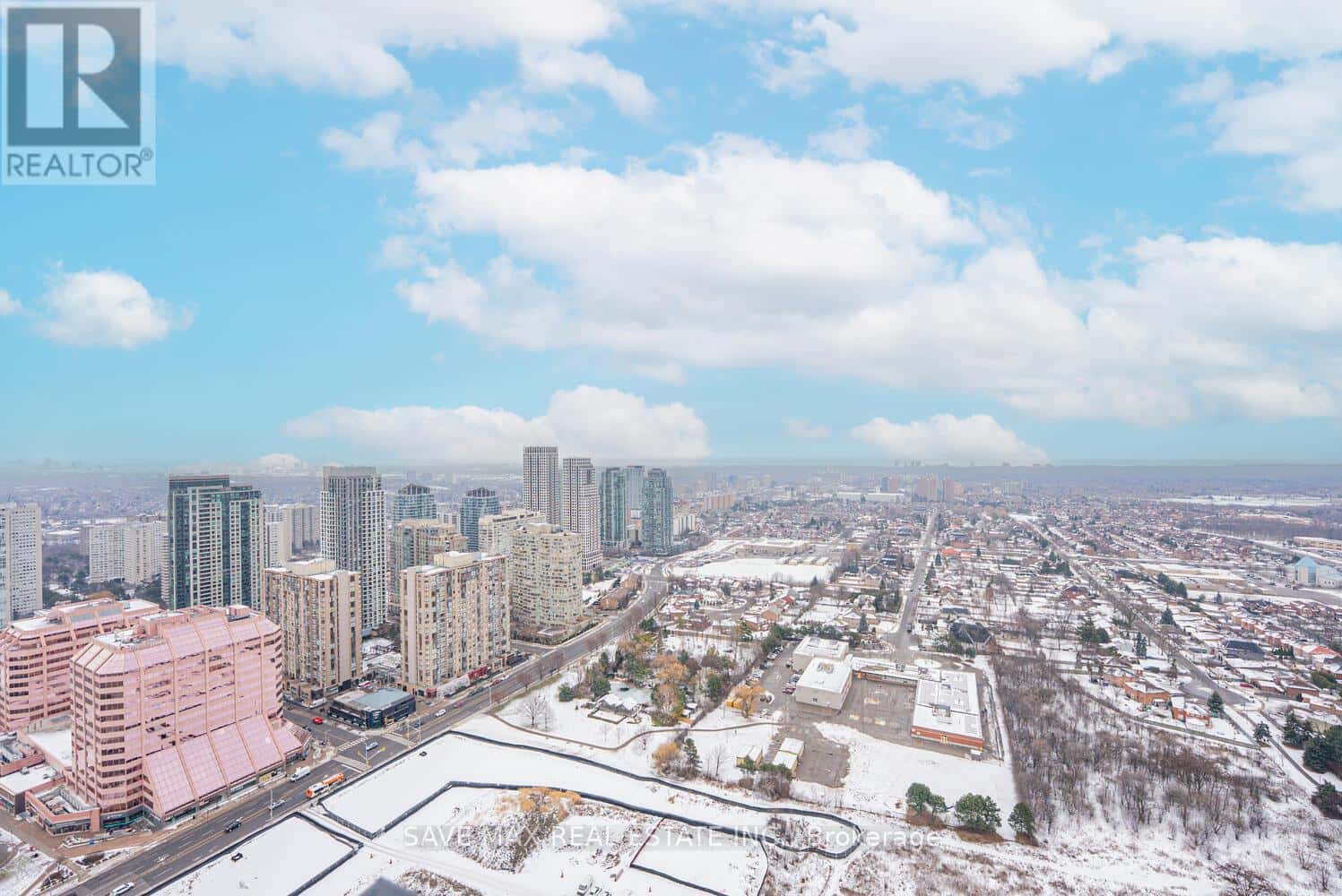 Mississauga (City Centre) — Mississauga (City Centre) - Photo 4 of 40