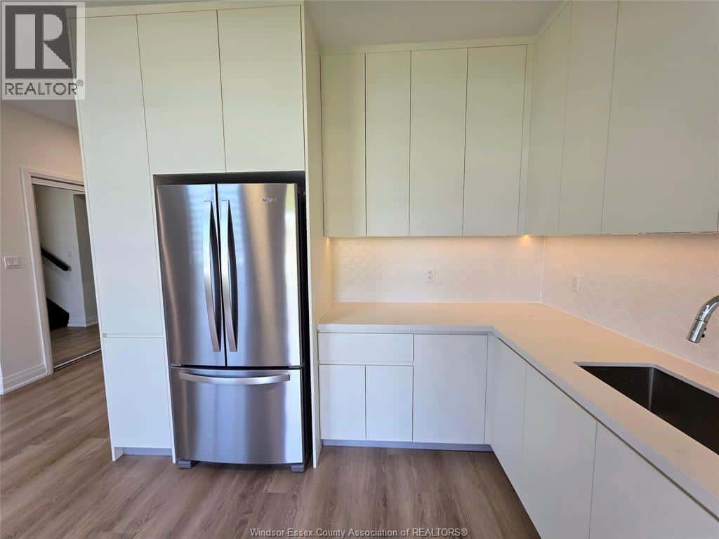 4300 LAURIER PARKWAY Unit# 221 — LaSalle, Ontario - Photo 5 of 33