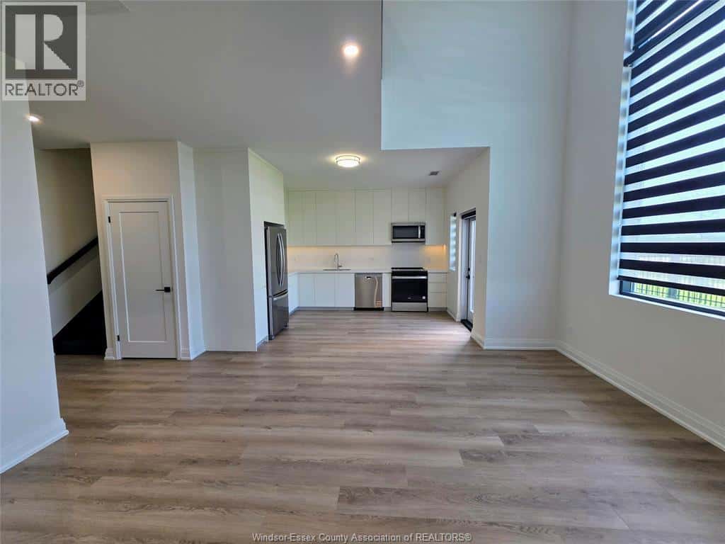 4300 LAURIER PARKWAY Unit# 221 — LaSalle, Ontario - Photo 2 of 33