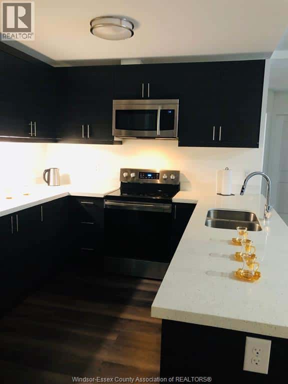 1611 BANWELL ROAD Unit# 121 — Windsor - Photo 2 of 9