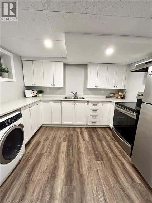 Kitchener — Kitchener - Photo 3 of 13