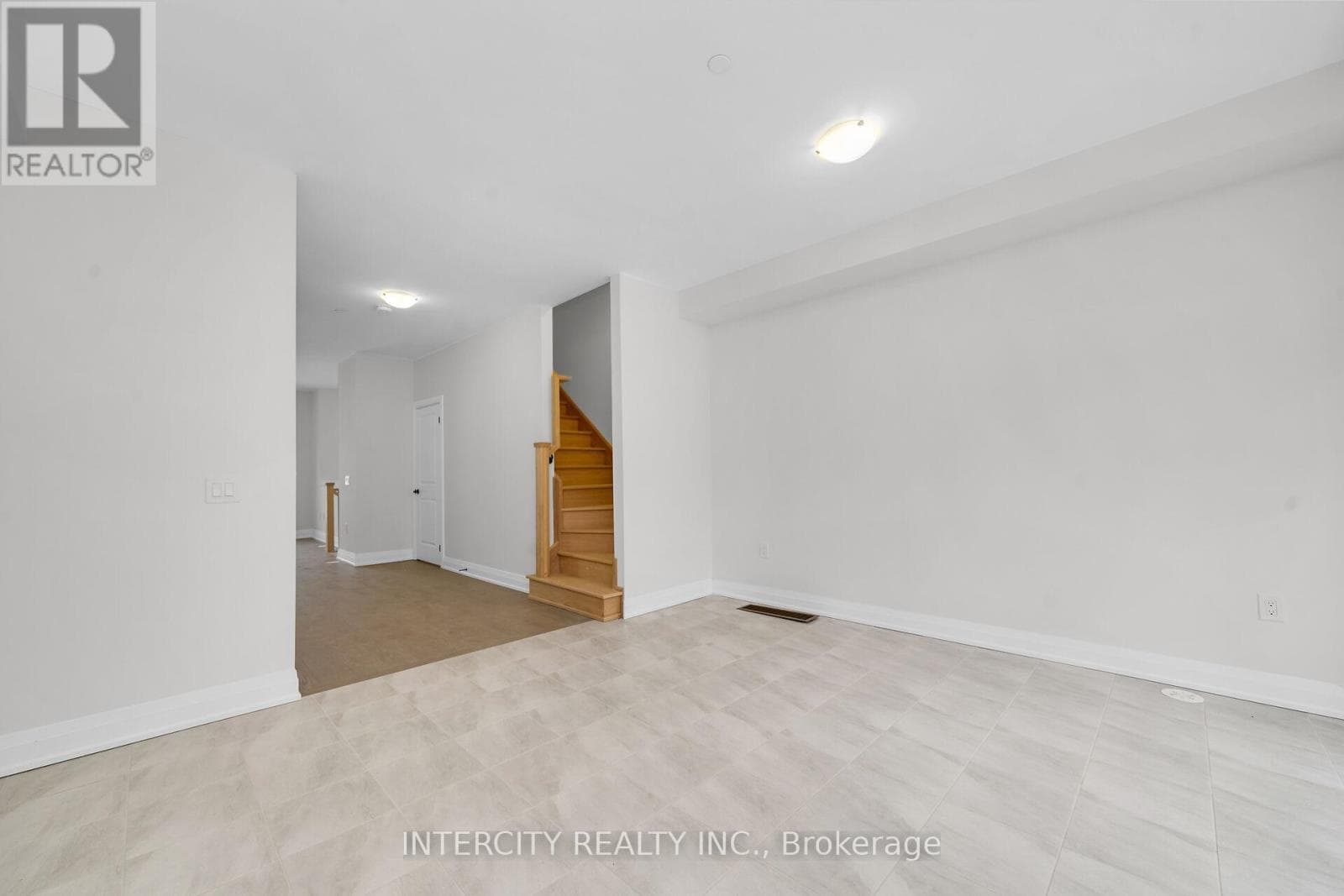 Clarington (Newcastle) — Clarington (Newcastle) - Main photo