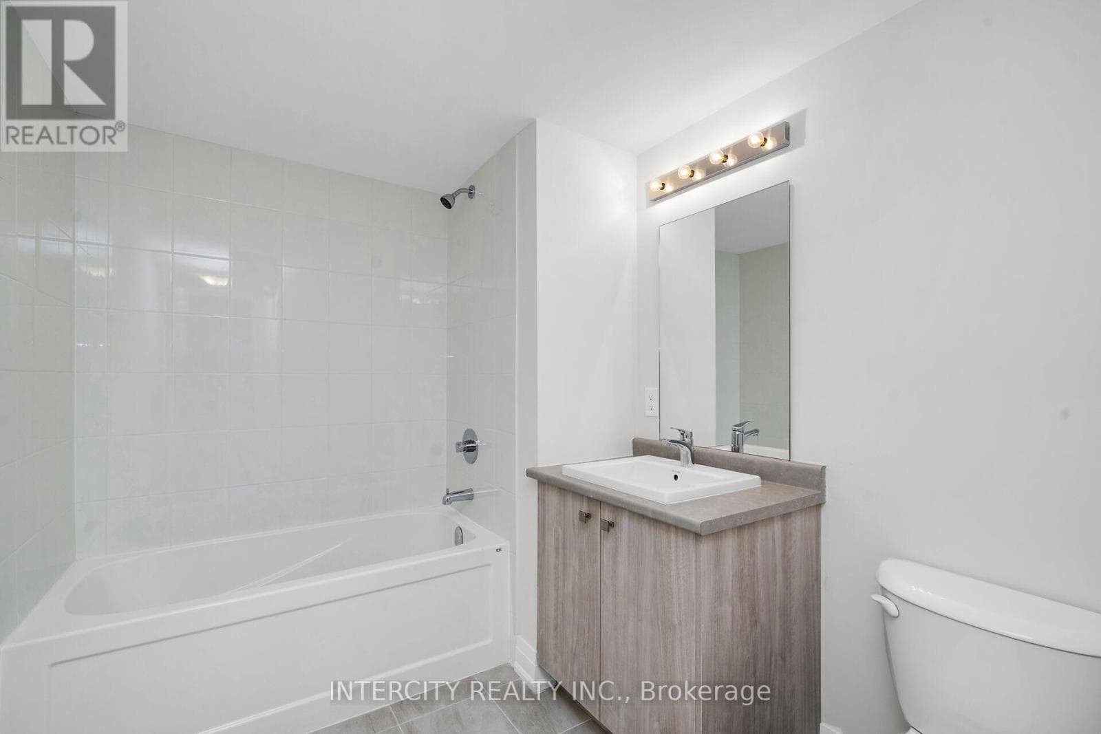 Clarington (Newcastle) — Clarington (Newcastle) - Main photo