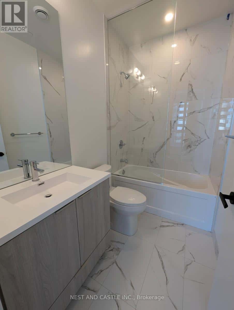 Vaughan (Vaughan Corporate Centre) — Vaughan (Vaughan Corporate Centre) - Photo 2 of 15