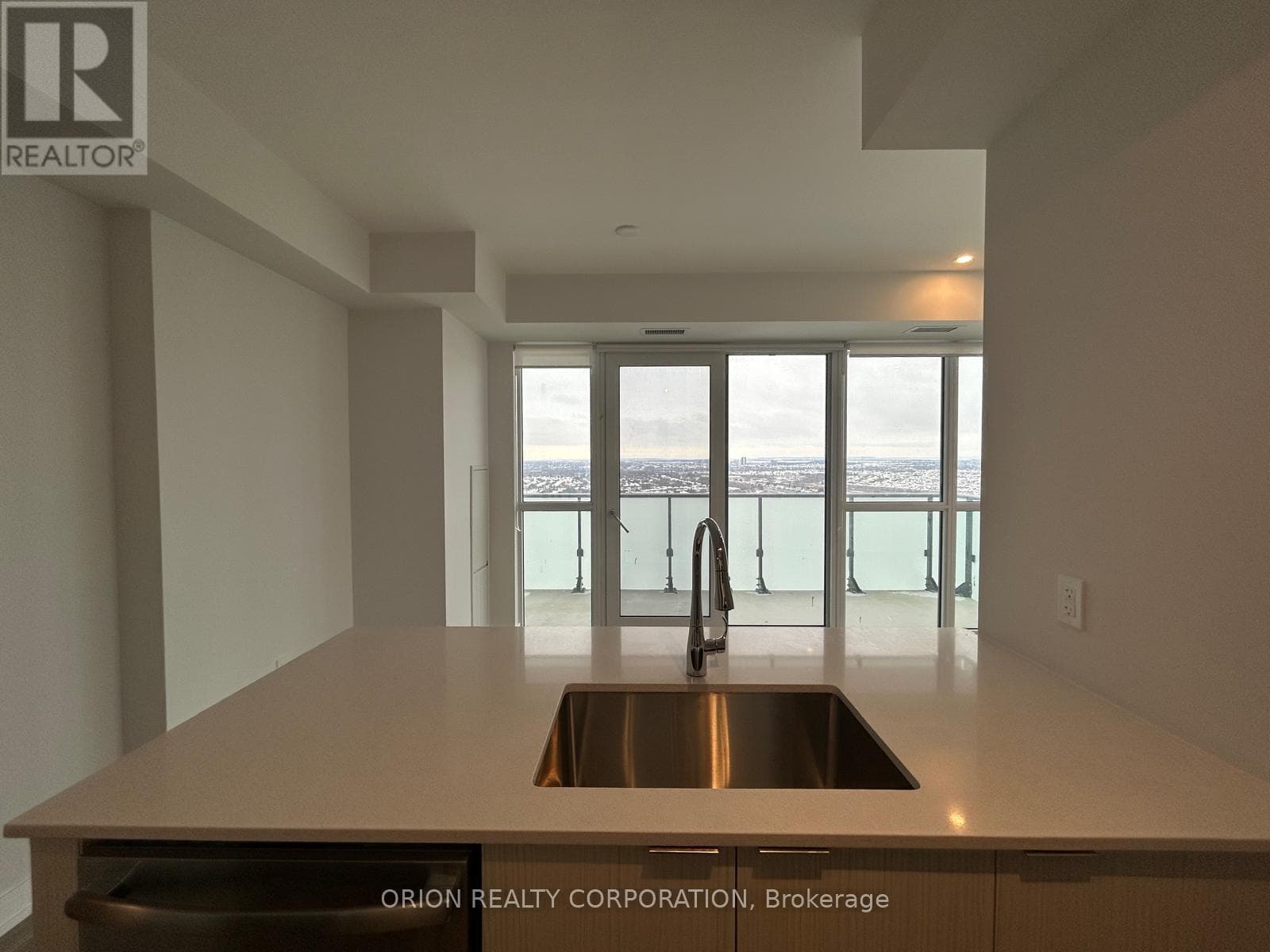 Mississauga (City Centre) — Mississauga (City Centre) - Main photo