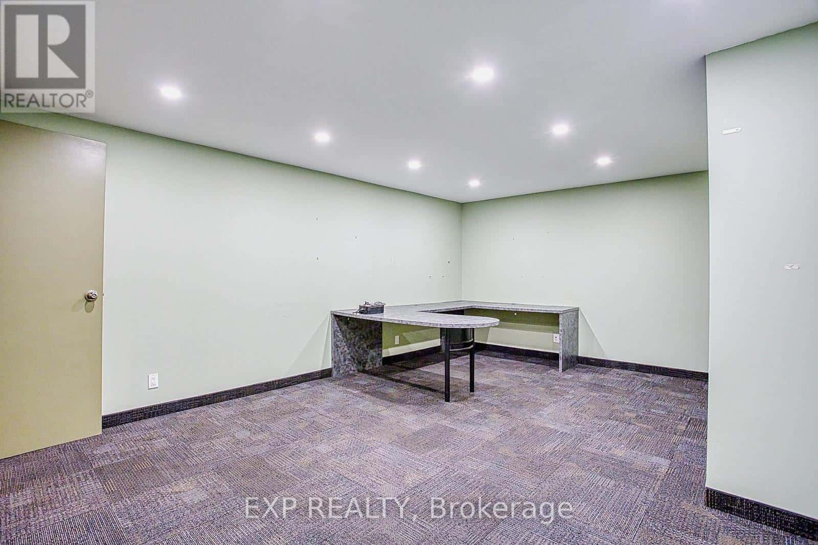 Hamilton (Hannon) — Hamilton (Hannon) - Photo 5 of 42