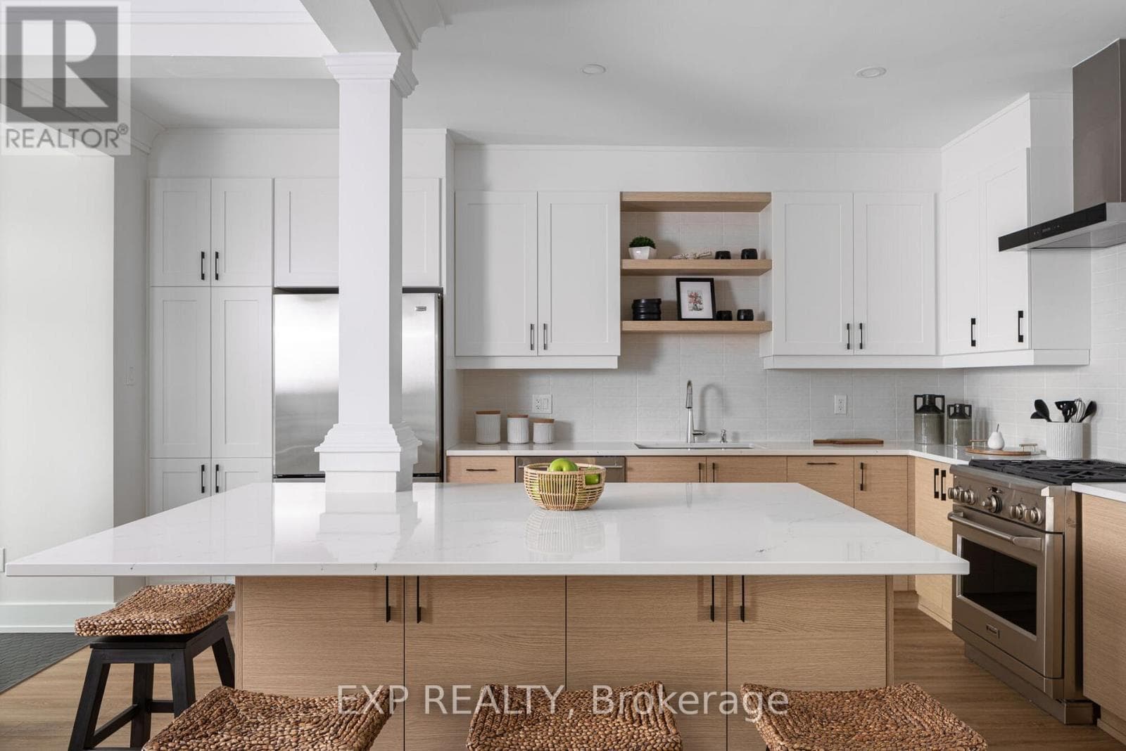 Ottawa — Ottawa - Main photo