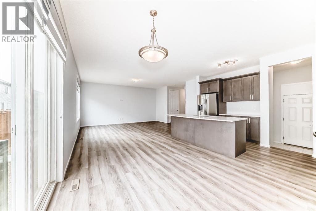 Calgary — Calgary - Main photo