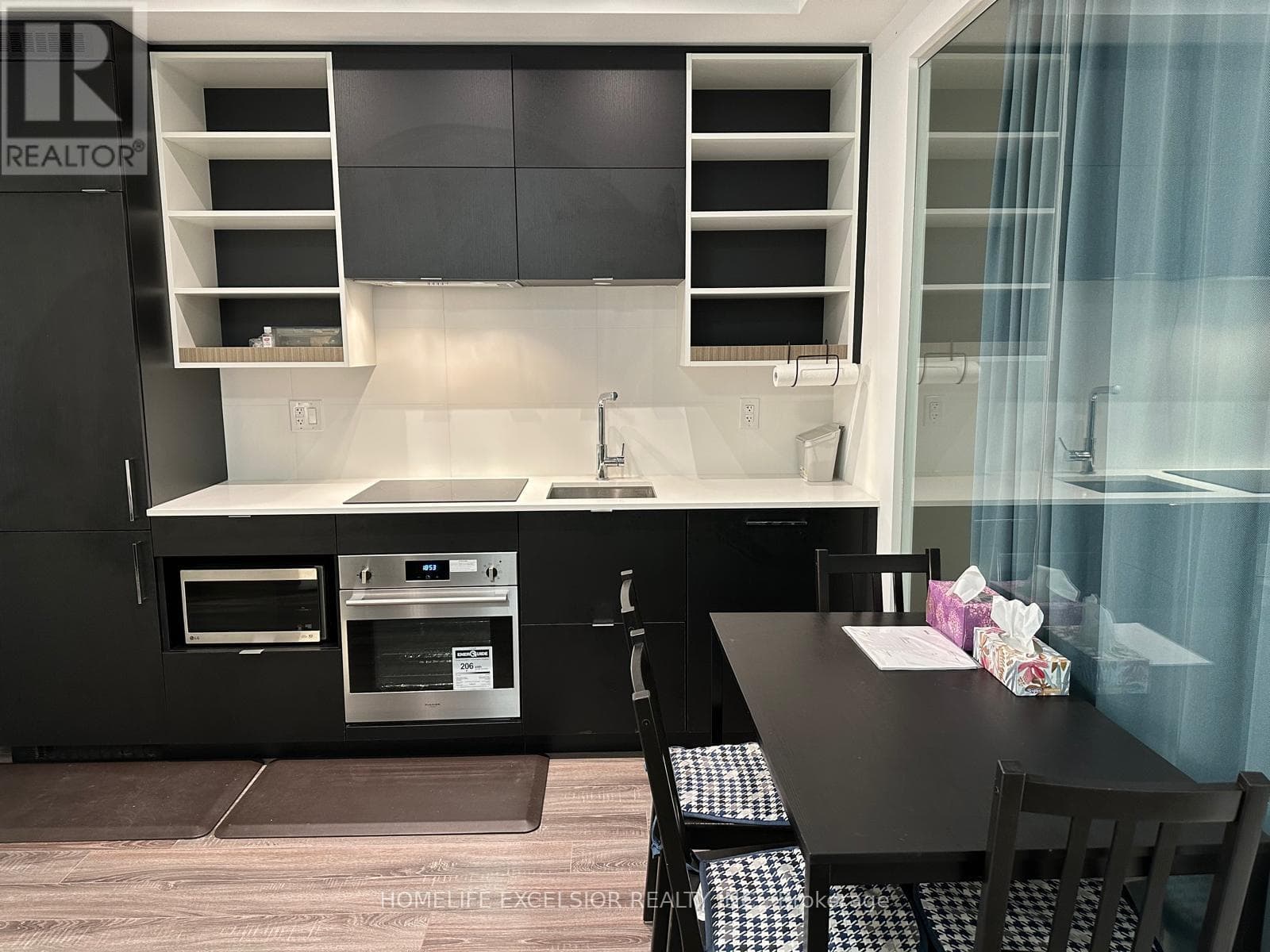 Toronto (Bay Street Corridor) — Toronto (Bay Street Corridor) - Main photo