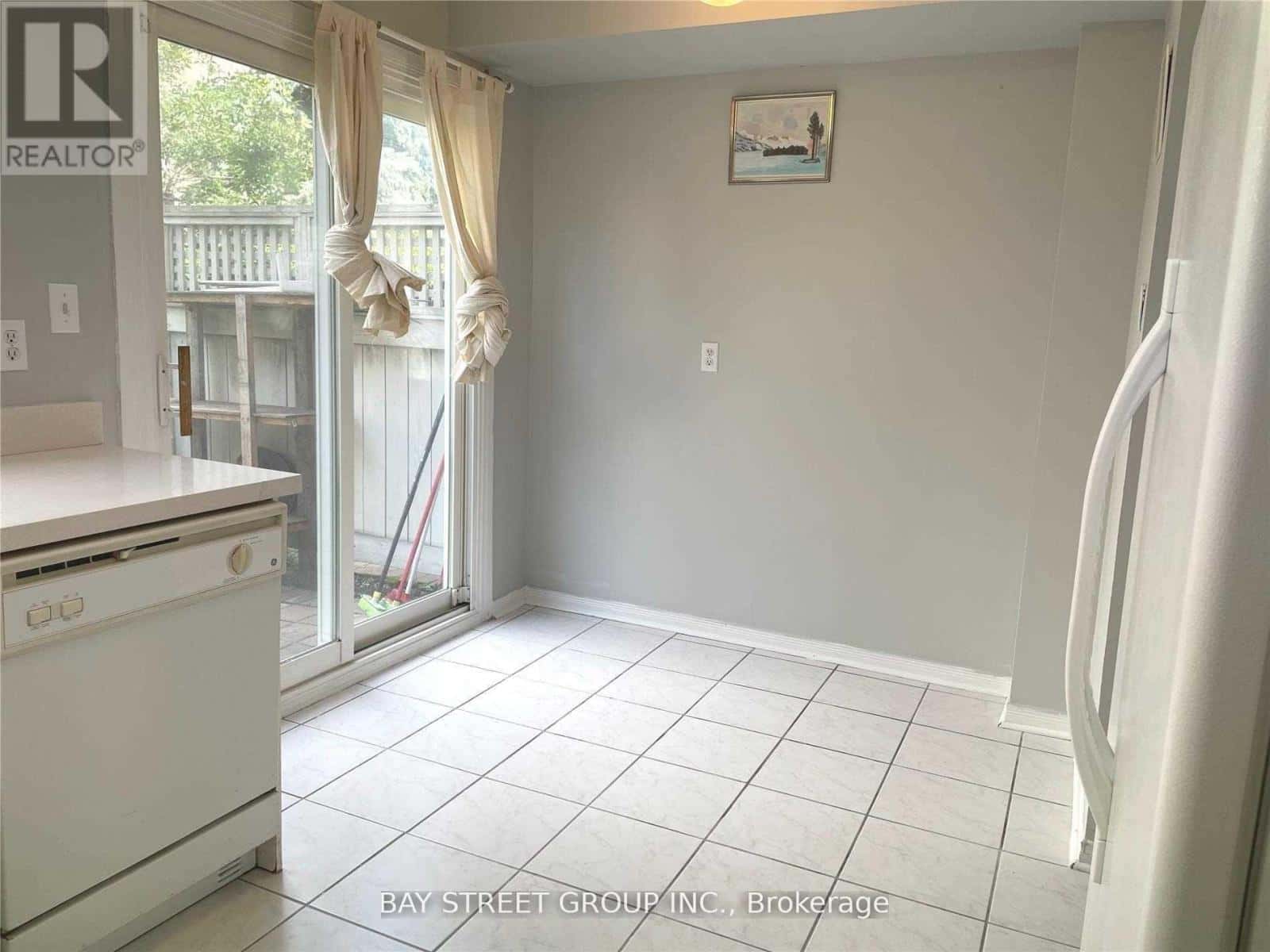 Toronto (Malvern) — Toronto (Malvern) - Photo 4 of 19