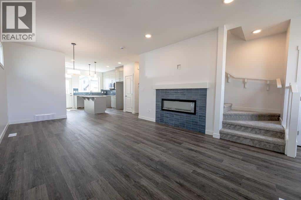 8637 Copperwood Road — Grande Prairie, Alberta - Photo 5 of 20