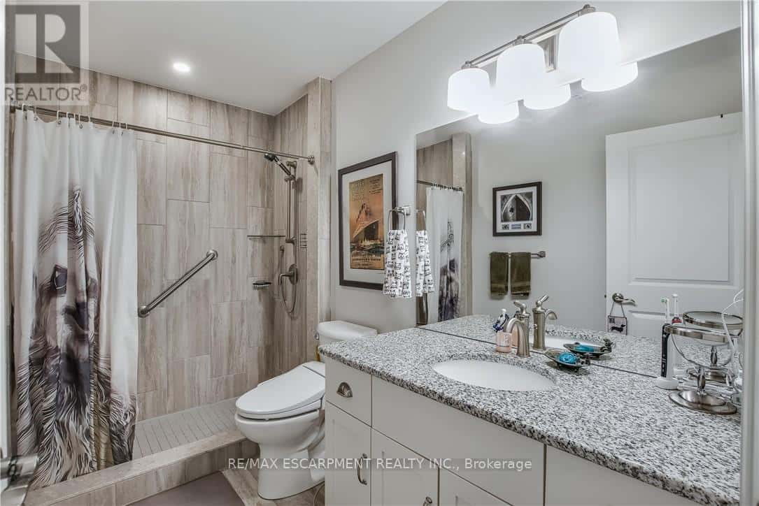 47 BISHOP REDING TRAIL — Hamilton (Kennedy), Ontario - Photo 5 of 31