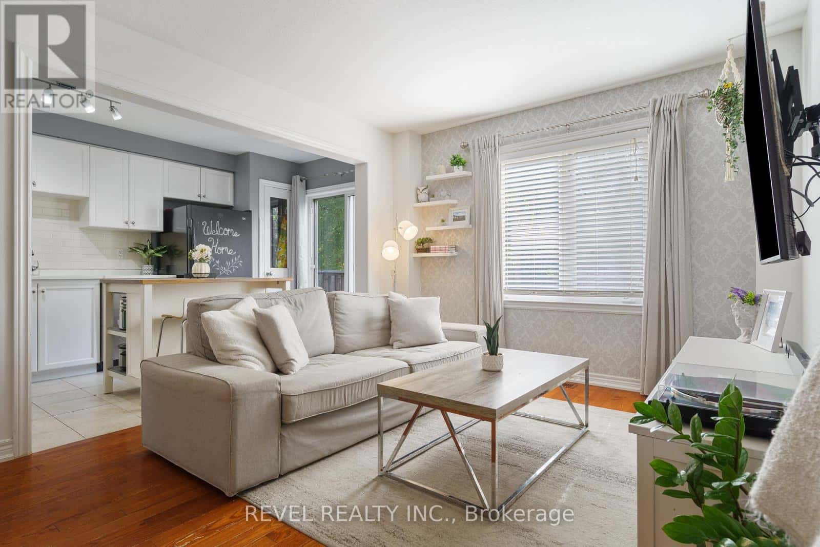 Hamilton (Binbrook) — Hamilton (Binbrook) - Photo 3 of 50