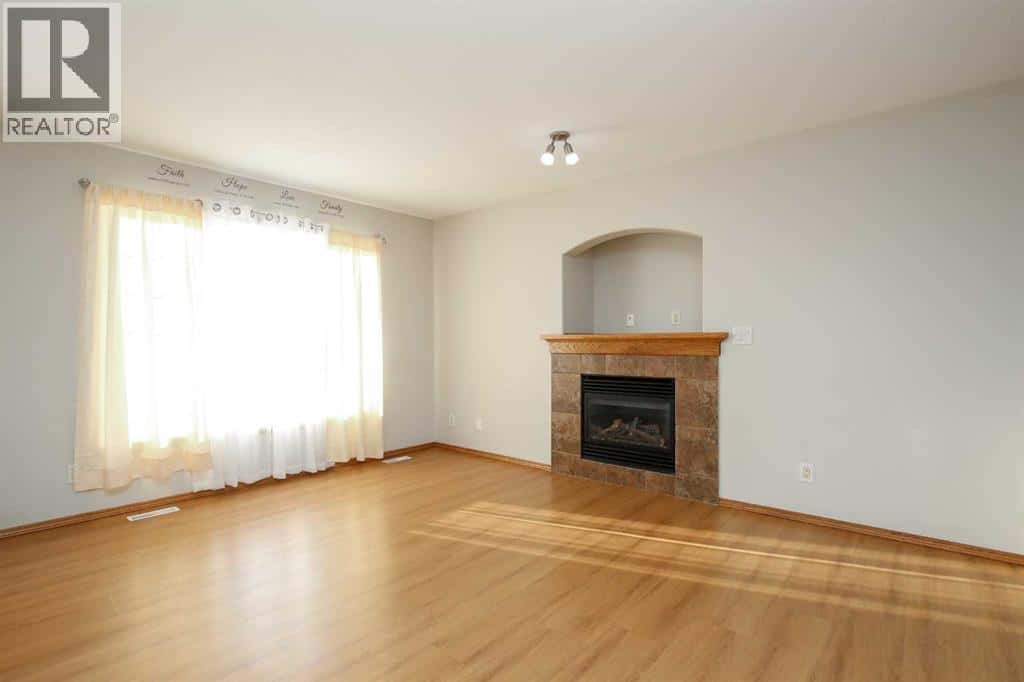 72 Ironstone Drive — Red Deer, Alberta - Photo 5 of 45