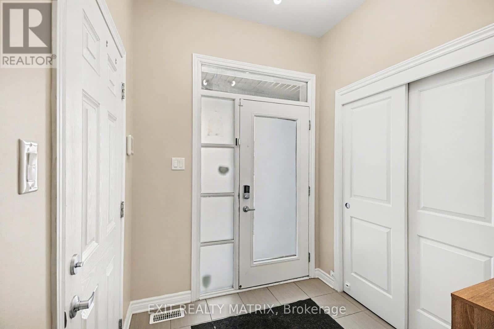 211 MOUNTAIN SORREL WAY — Ottawa - Photo 5 of 22