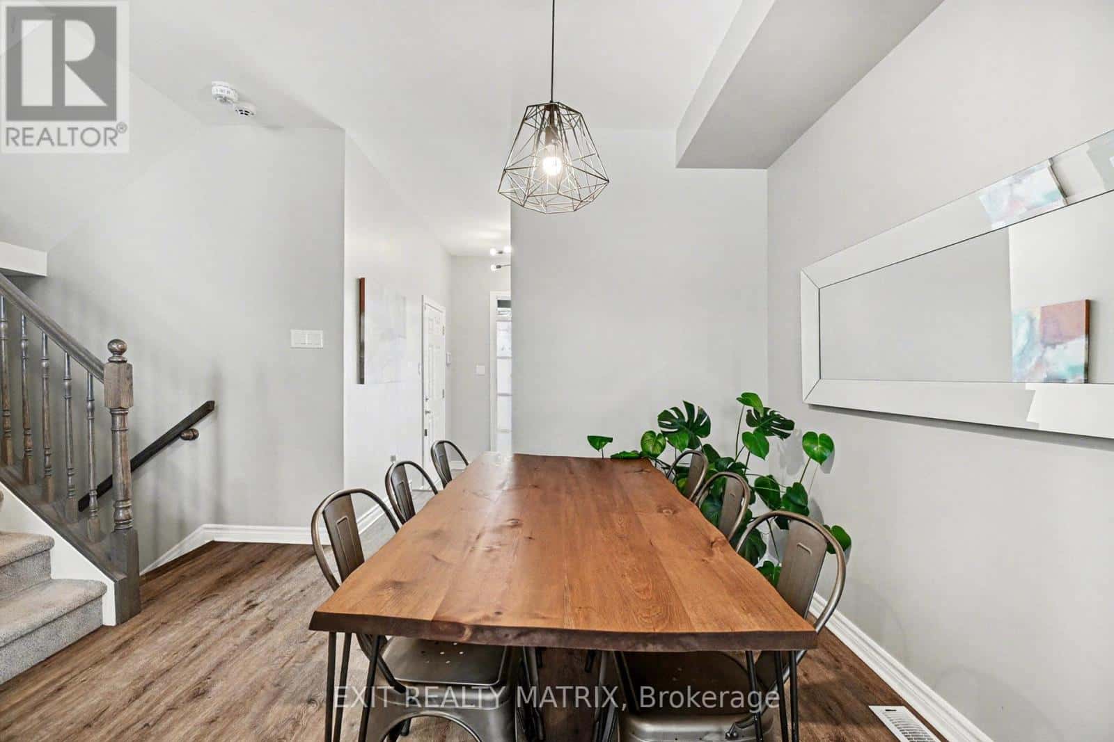 211 MOUNTAIN SORREL WAY — Ottawa - Photo 2 of 22