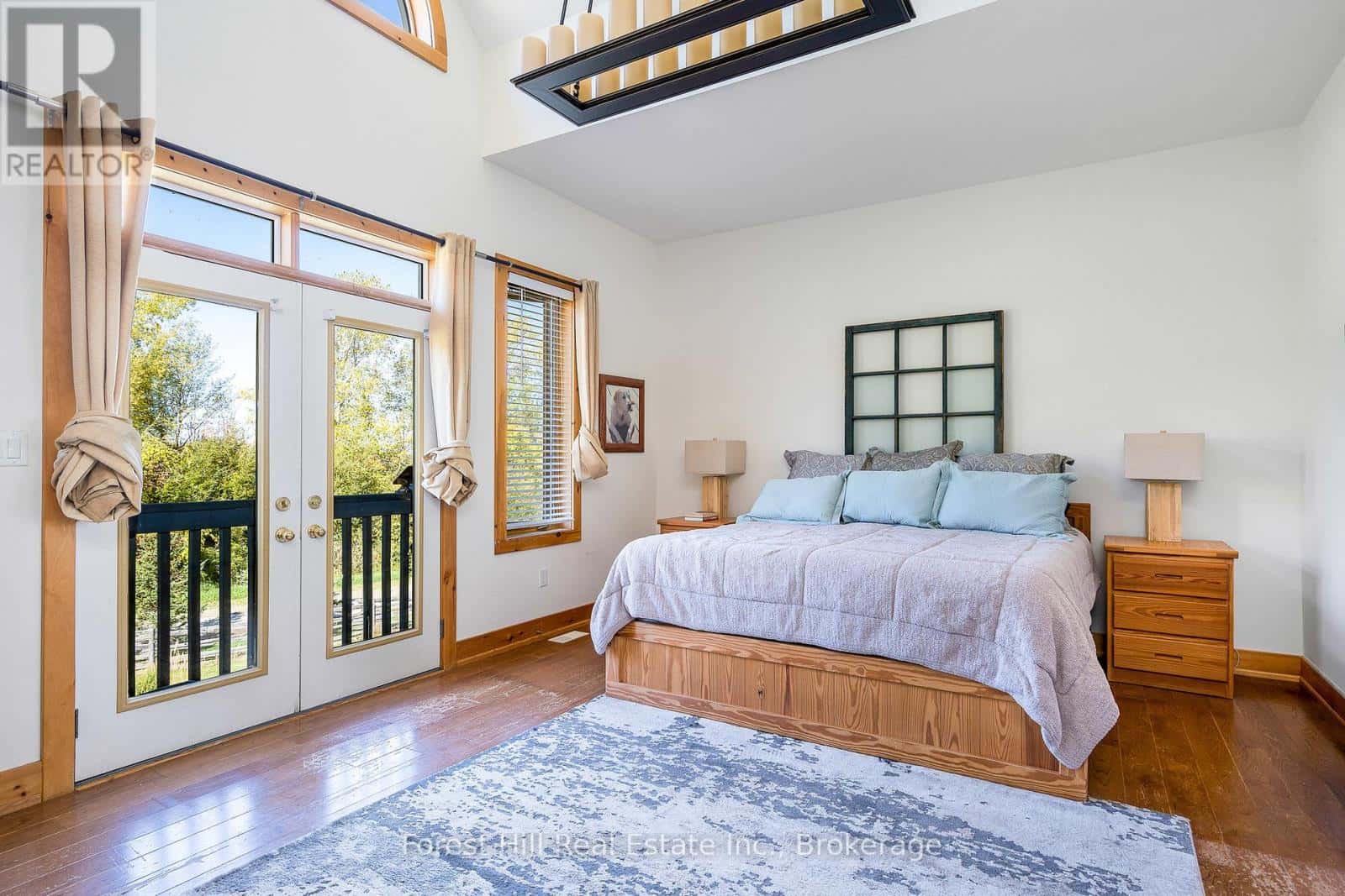 Blue Mountains — Blue Mountains - Photo 2 of 34