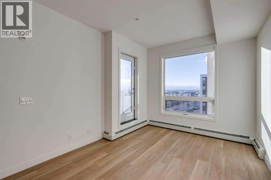 Calgary — Calgary - Photo 4 of 24