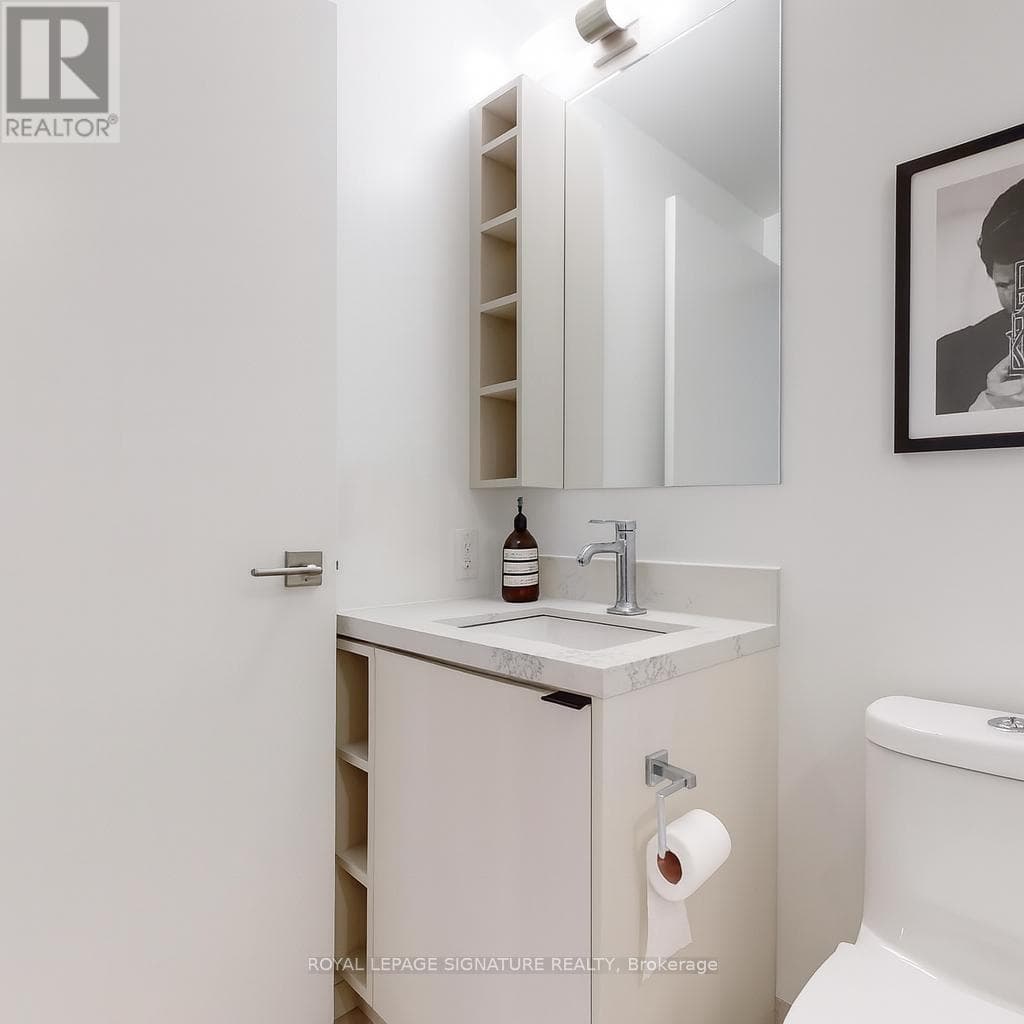 1905 - 252 CHURCH STREET — Toronto (Church-Yonge Corridor) - Main photo