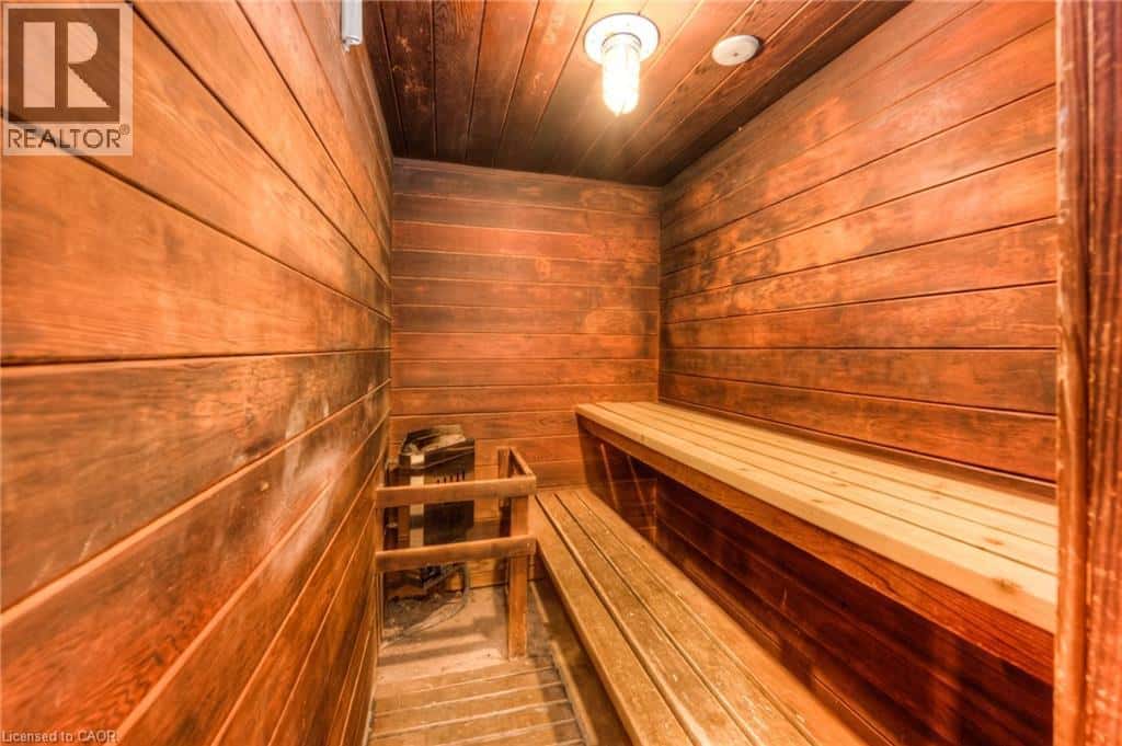 Kitchener — Kitchener - Photo 3 of 42