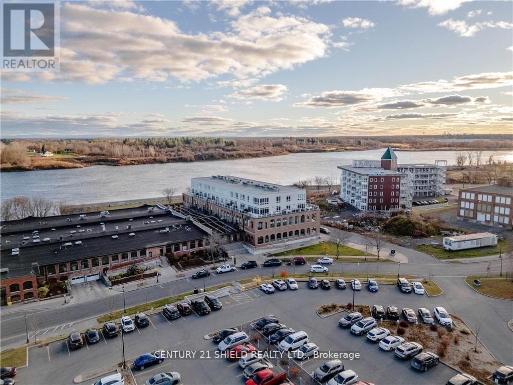 109 - 703 COTTON MILL STREET — Cornwall - Main photo