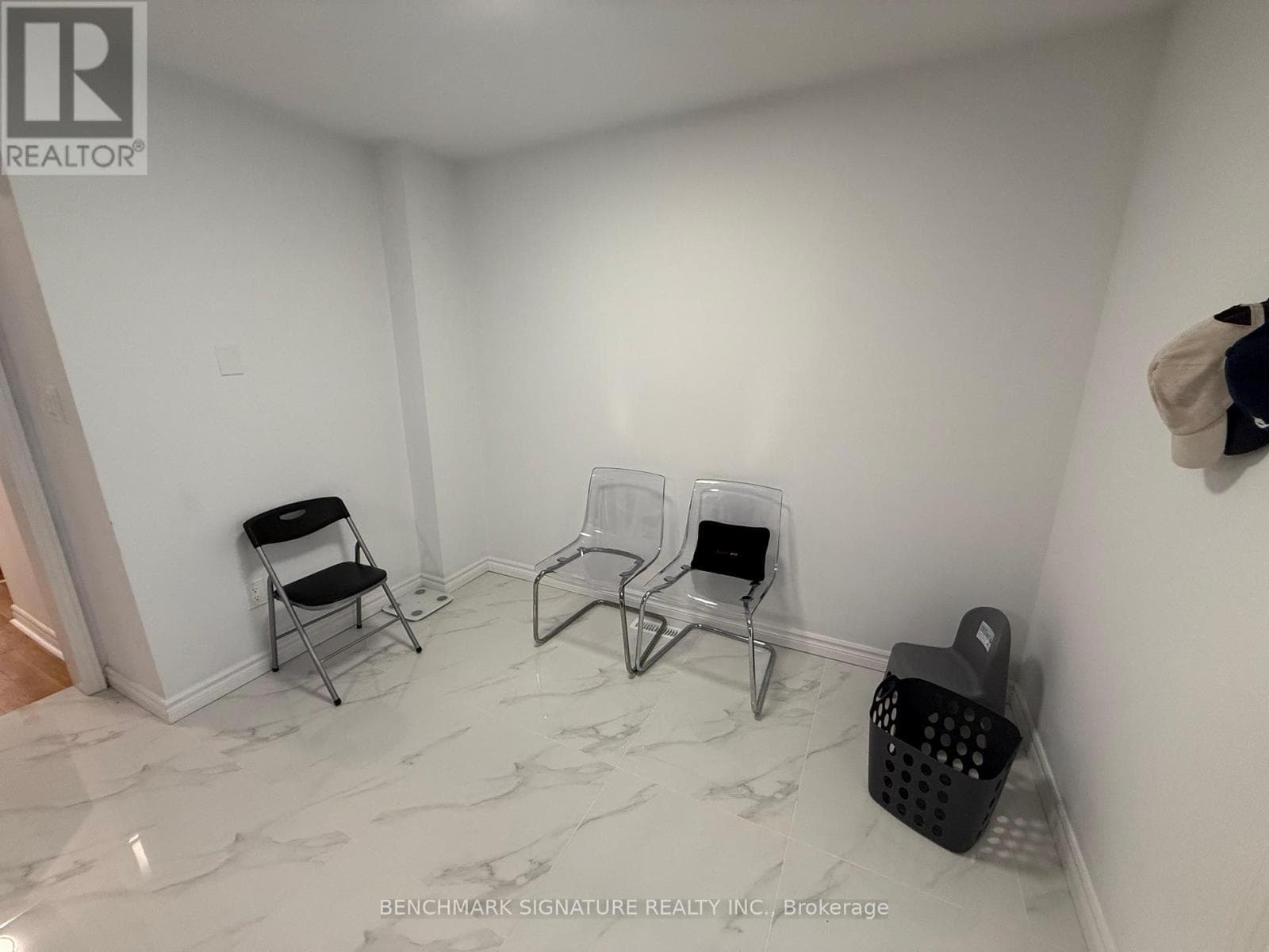 Markham (Village Green-South Unionville) — Markham (Village Green-South Unionville) - Main photo