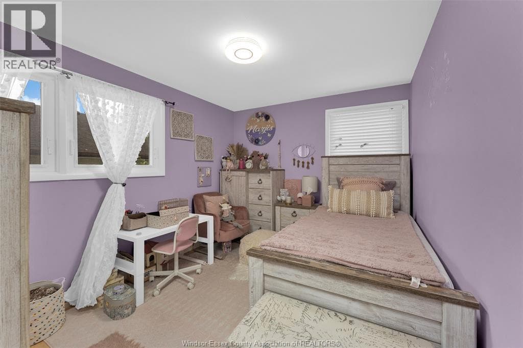 Windsor — Windsor - Main photo