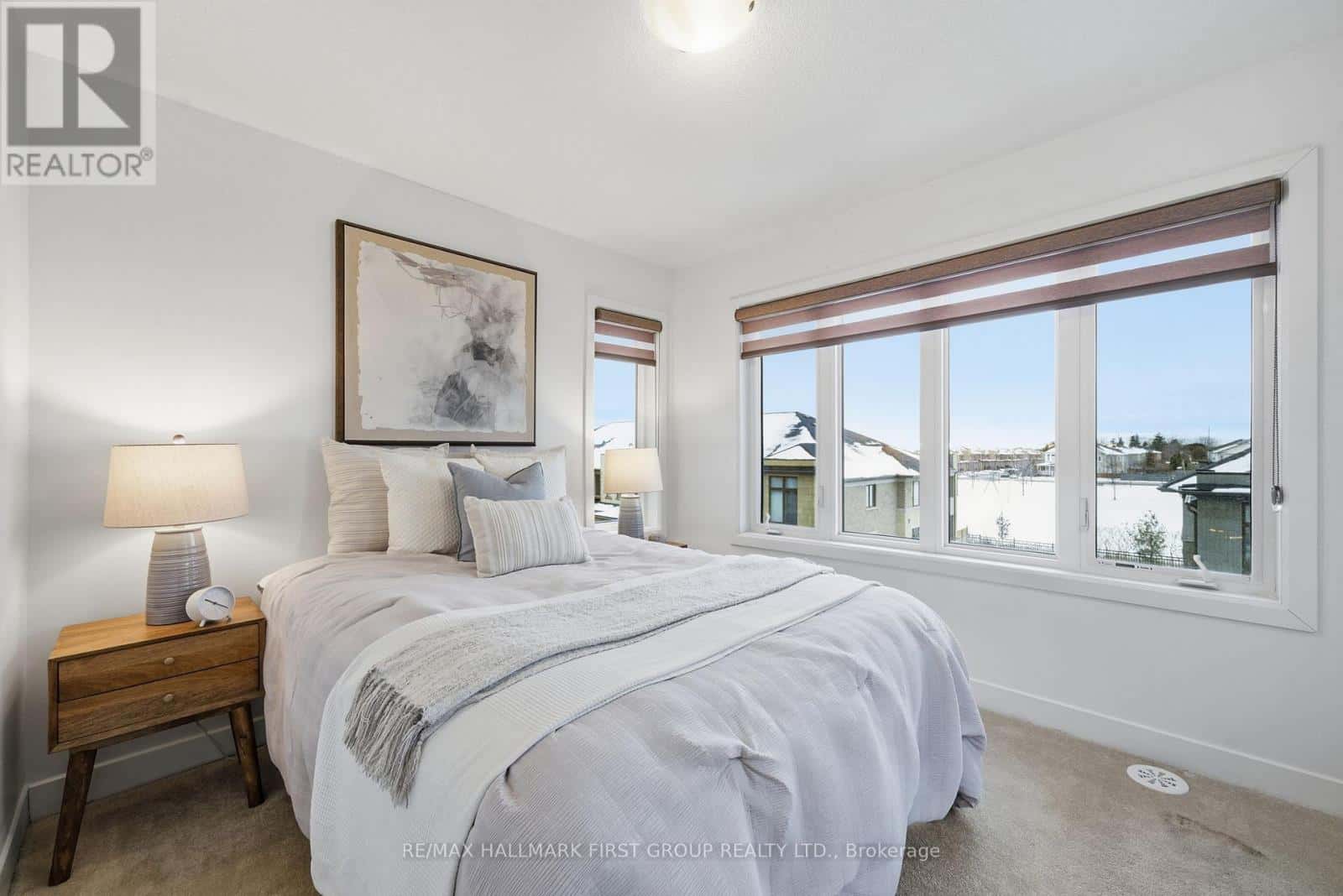 Whitby (Pringle Creek) — Whitby (Pringle Creek) - Photo 3 of 40