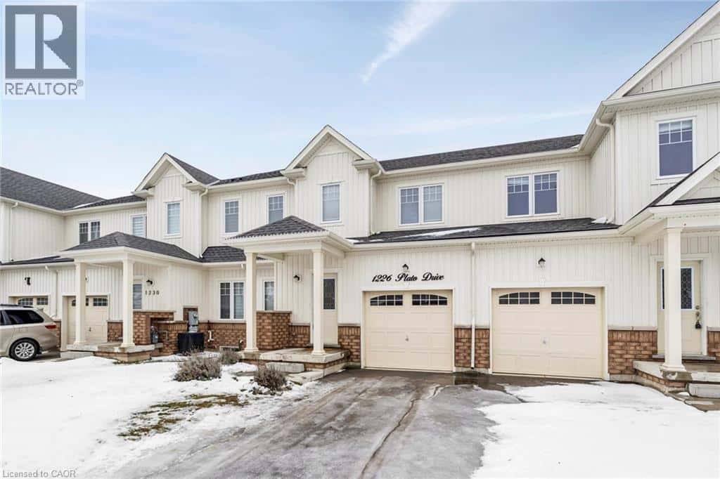 Fort Erie — Fort Erie - Photo 4 of 42