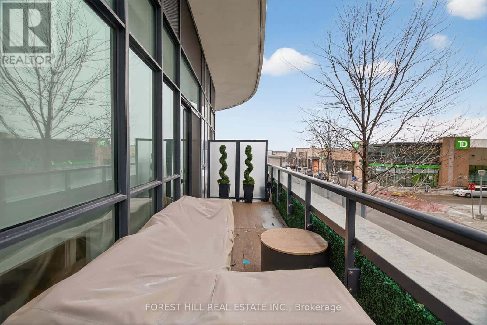 Toronto (Banbury-Don Mills) — Toronto (Banbury-Don Mills) - Photo 4 of 17