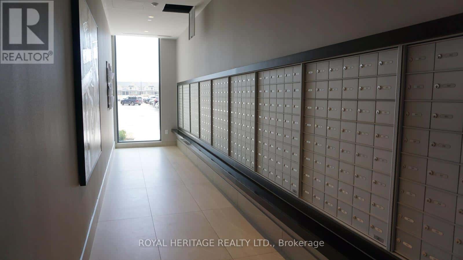 Oshawa (Windfields) — Oshawa (Windfields) - Photo 3 of 25