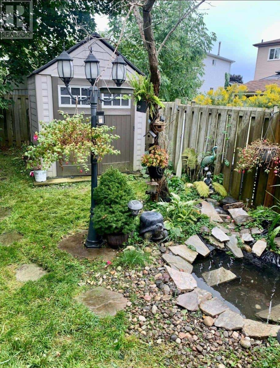 Oshawa (Lakeview) — Oshawa (Lakeview) - Photo 2 of 29