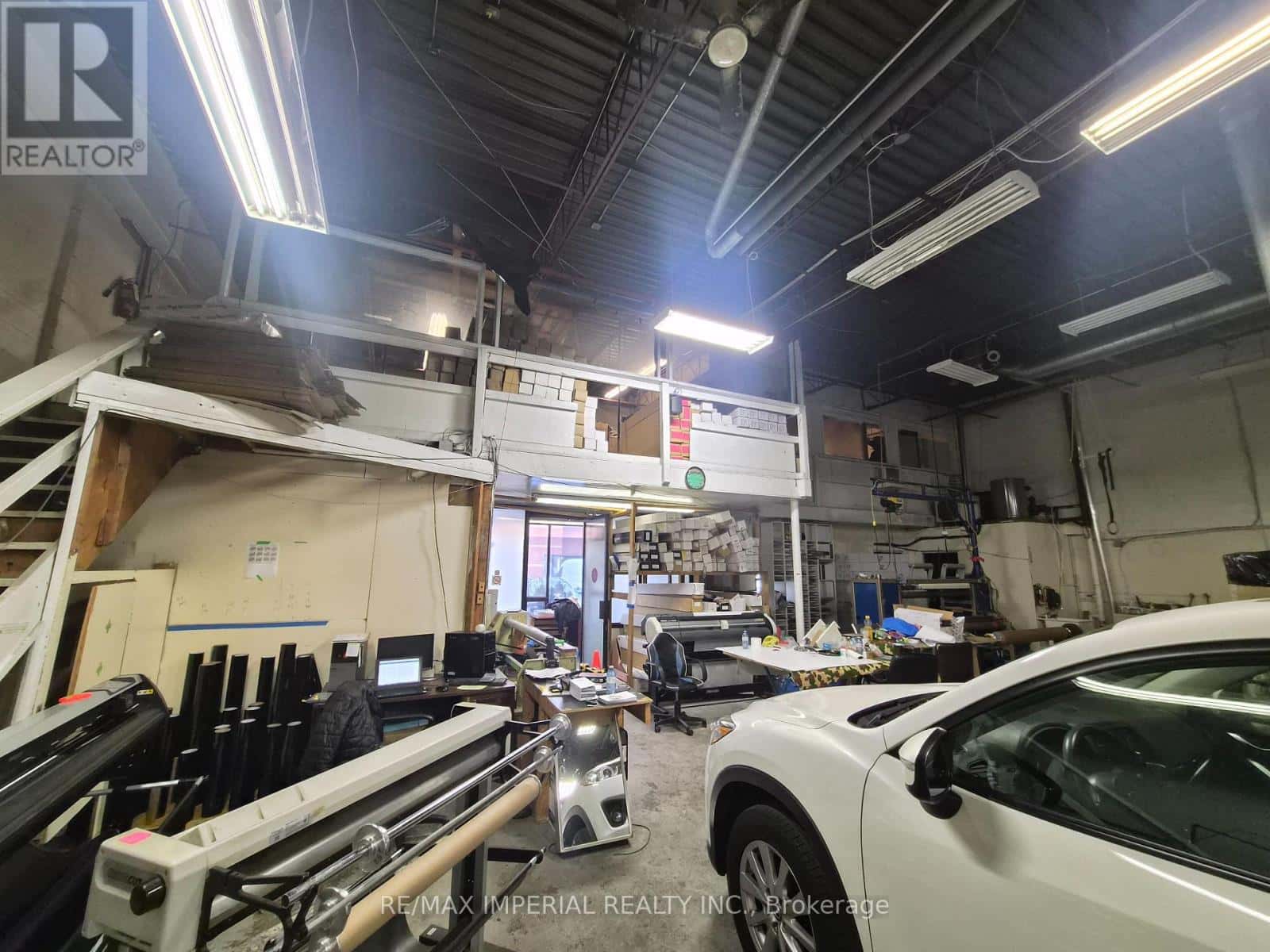 Vaughan (Concord) — Vaughan (Concord) - Photo 4 of 12