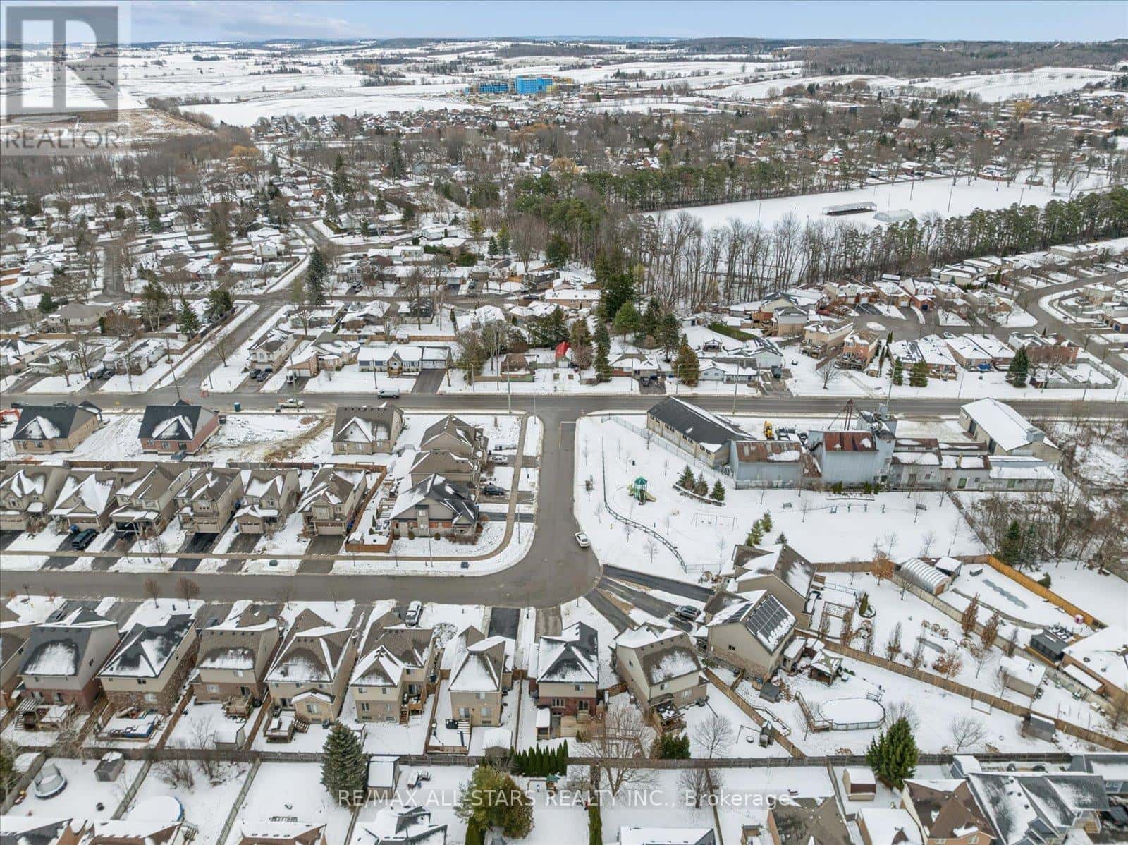 New Tecumseth (Beeton) — New Tecumseth (Beeton) - Photo 3 of 48