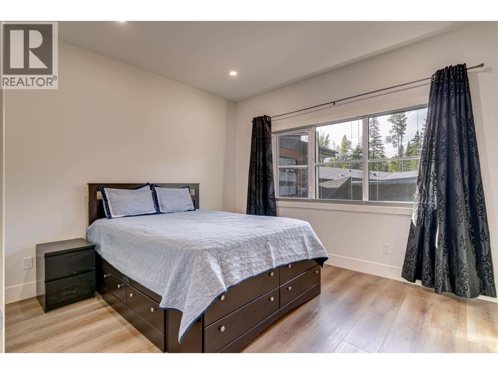 4 SUNSET Lane — Fernie - Photo 5 of 45