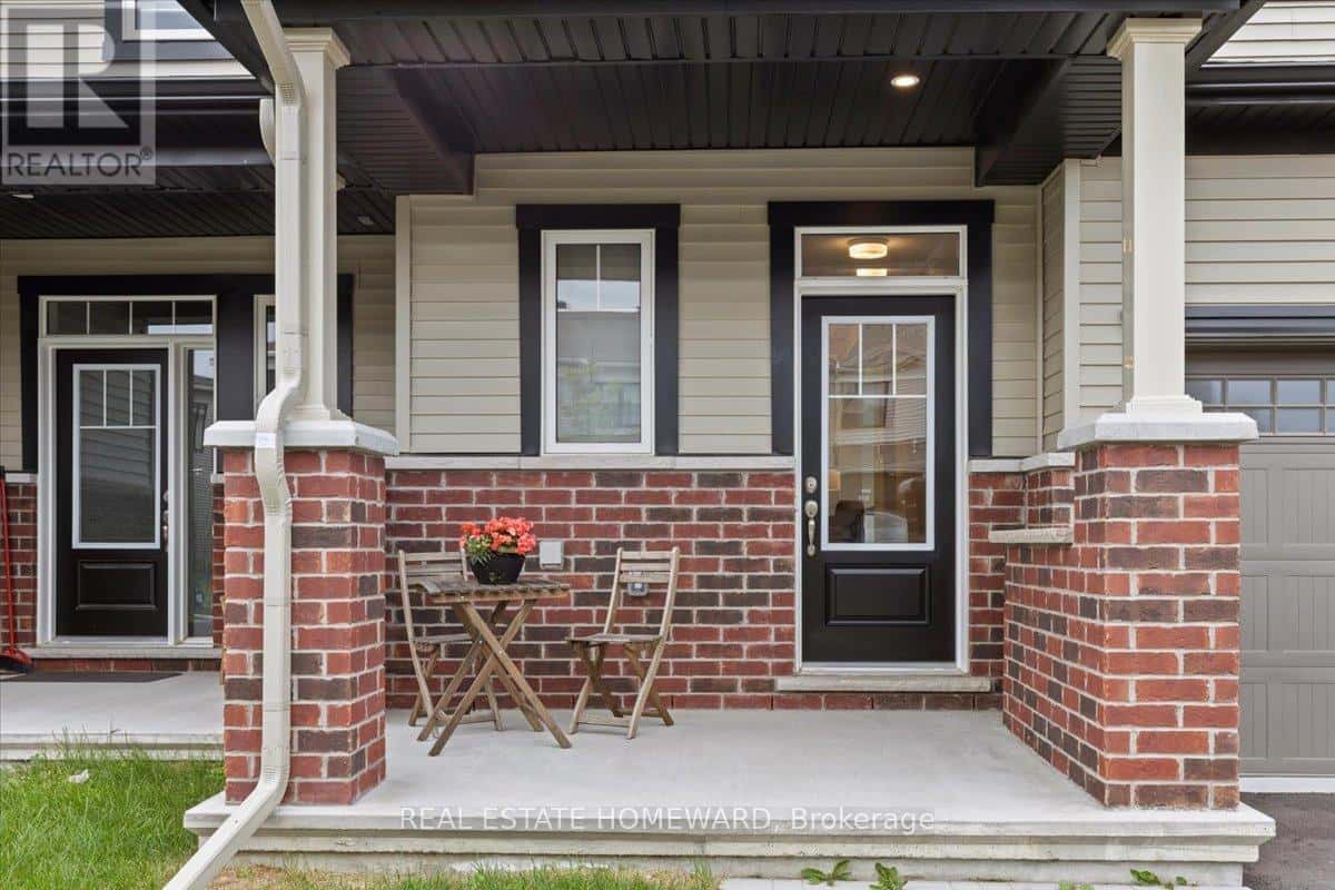 52 KINDRED ROW — Ottawa, Ontario - Photo 2 of 20