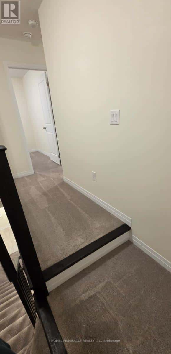 Brantford — Brantford - Photo 2 of 22