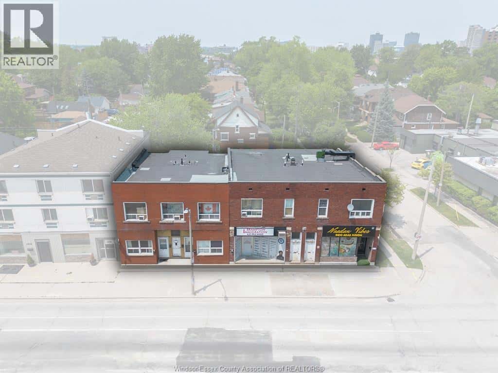 1610 UNIVERSITY AVENUE — Windsor - Photo 3 of 12