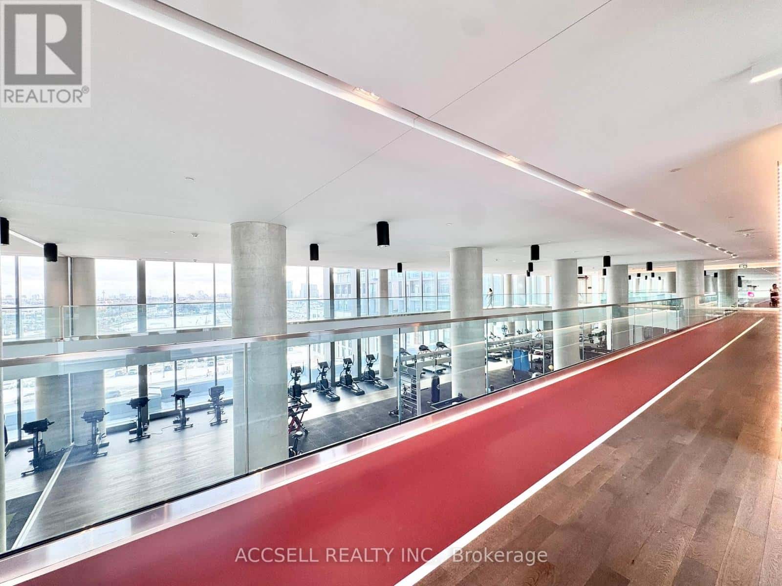 Vaughan (Vaughan Corporate Centre) — Vaughan (Vaughan Corporate Centre) - Photo 2 of 22