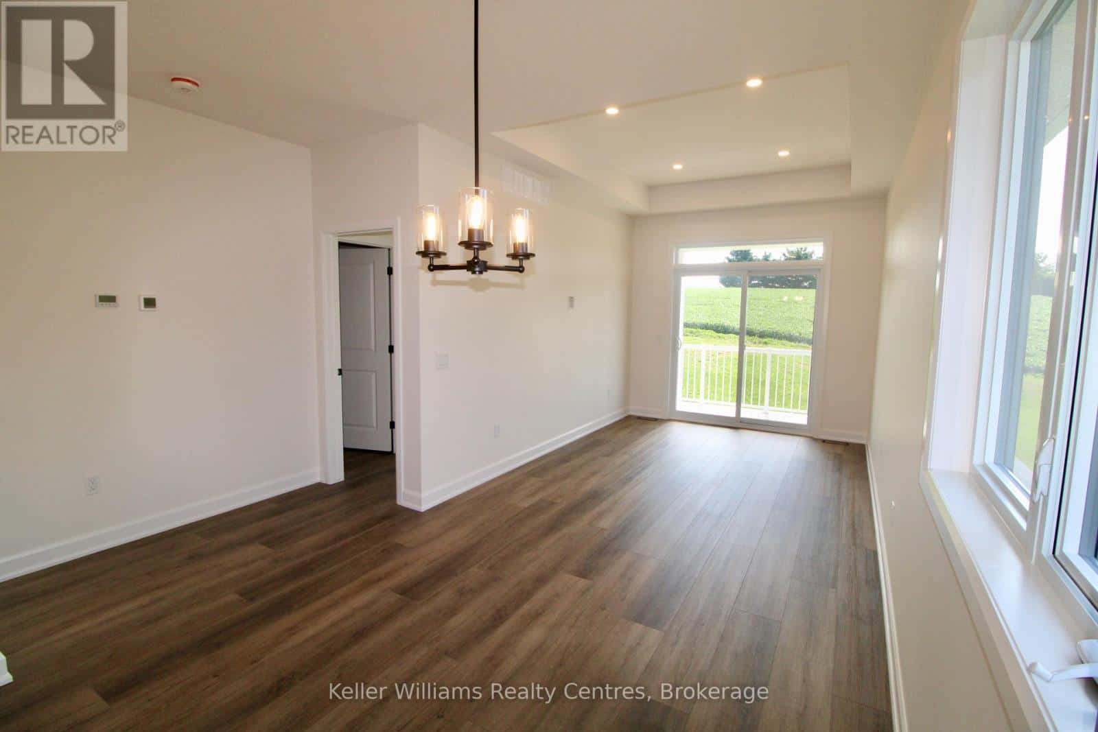 Hanover — Hanover - Photo 3 of 17