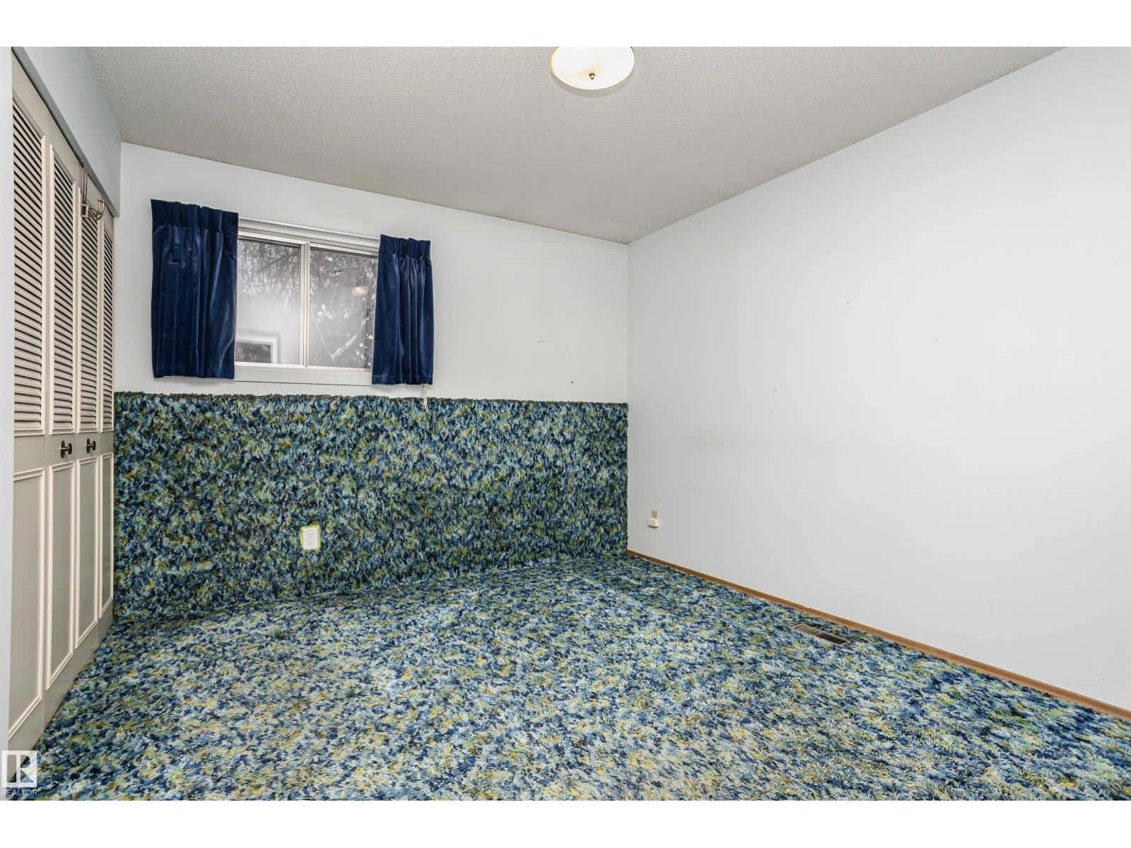 St. Albert — St. Albert - Photo 4 of 42