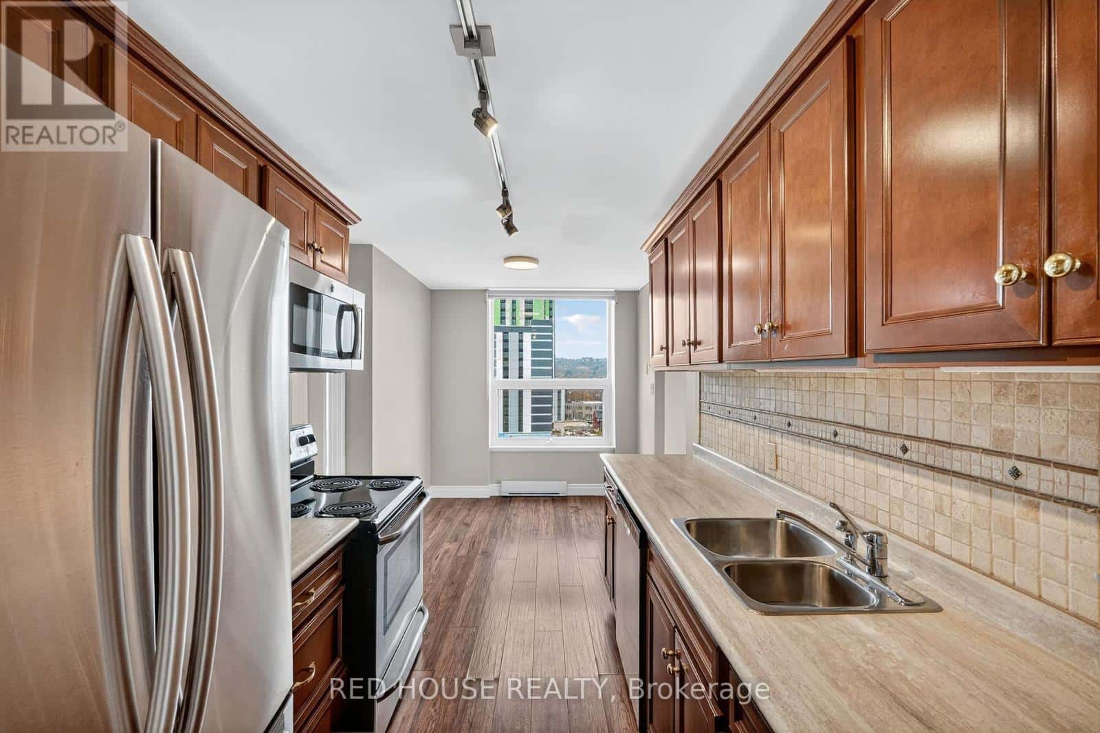 1404 - 75 QUEEN STREET N — Hamilton (Strathcona) - Photo 4 of 29